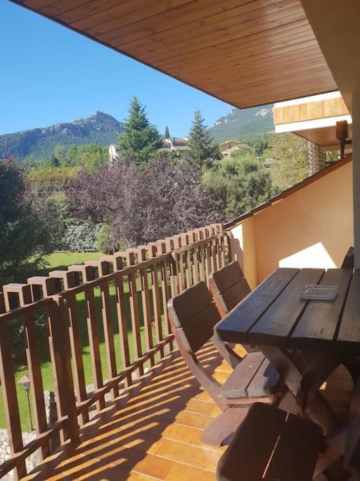 Apartamento Con Encanto San Lorenzo de Morunys Dış mekan fotoğraf
